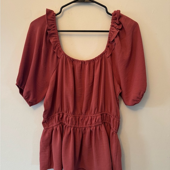 Nine West peplum top size medium - Picture 3 of 3